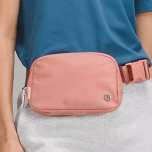 Lulu Everywhere Belt Bag in Pink Pastel
